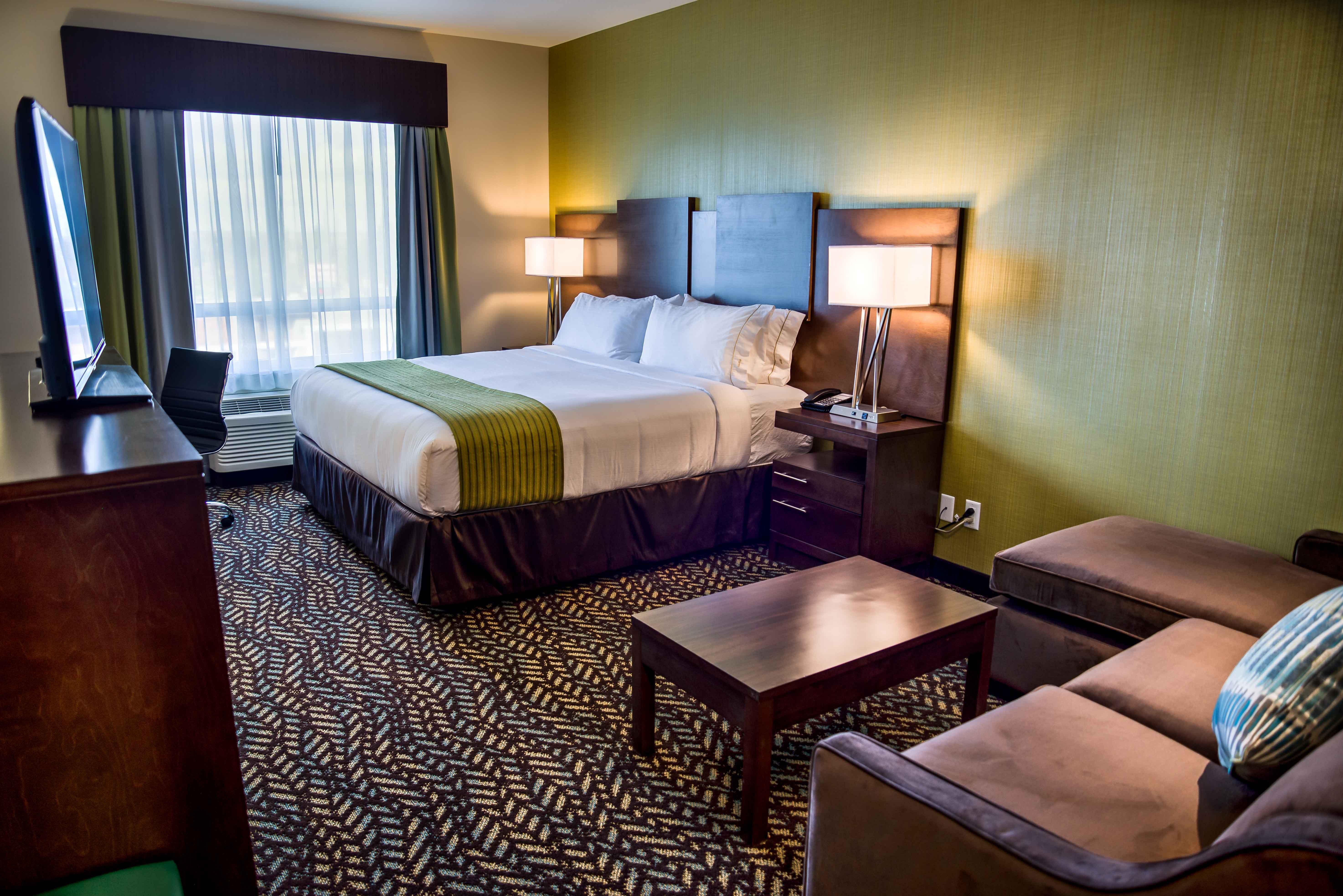 Holiday Inn Express & Suites Spruce Grove - Stony Plain By Ihg Exteriör bild