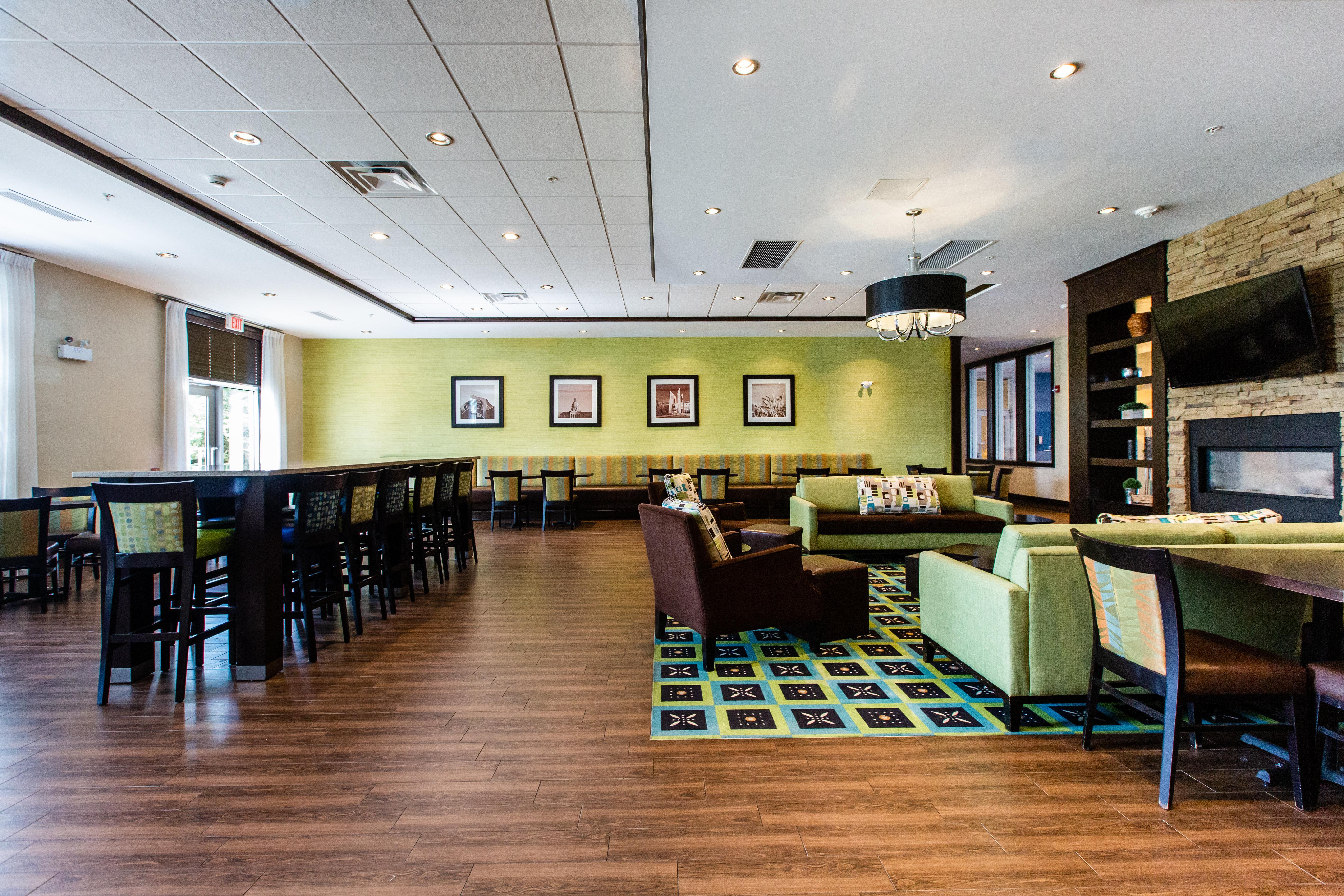 Holiday Inn Express & Suites Spruce Grove - Stony Plain By Ihg Exteriör bild