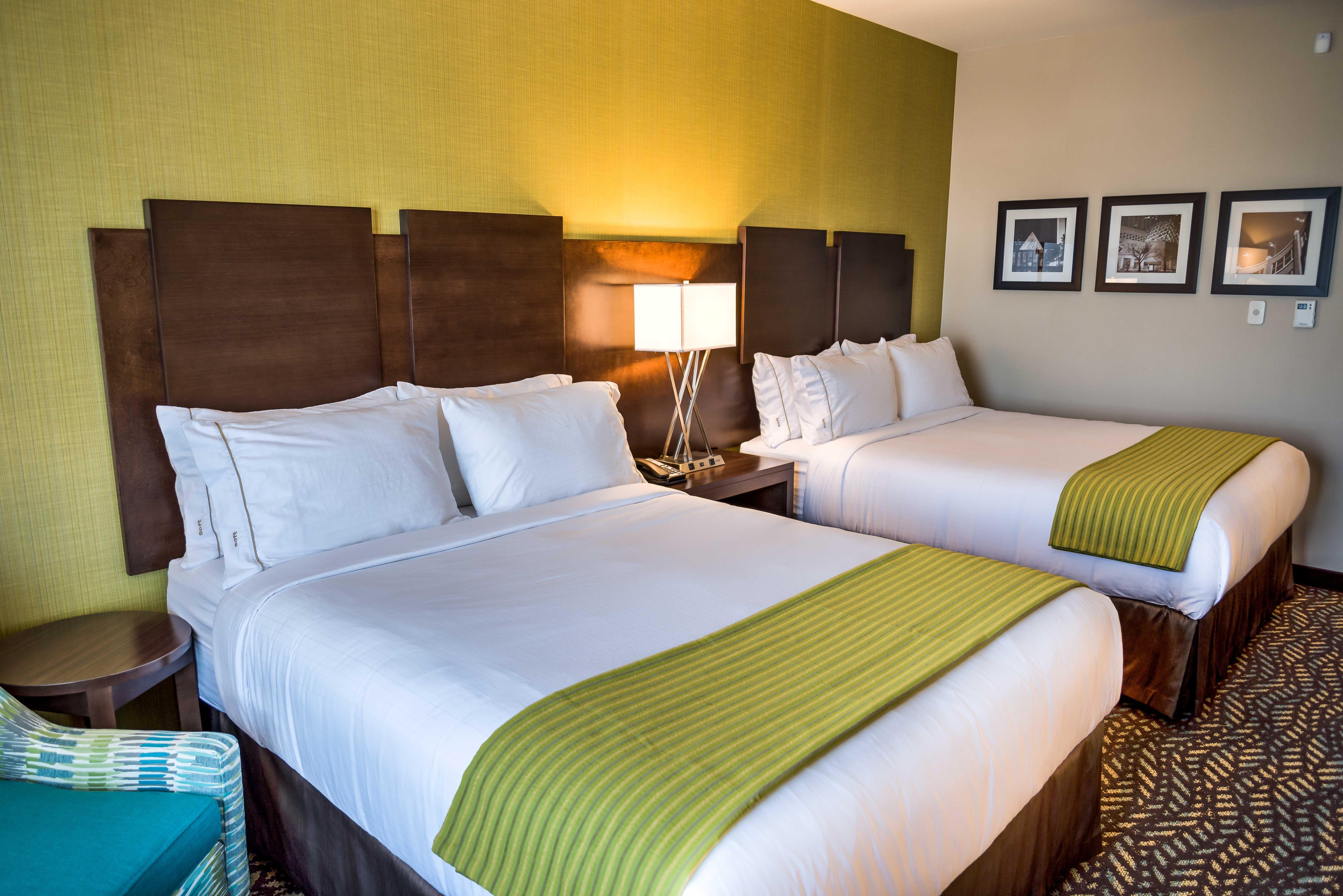 Holiday Inn Express & Suites Spruce Grove - Stony Plain By Ihg Exteriör bild
