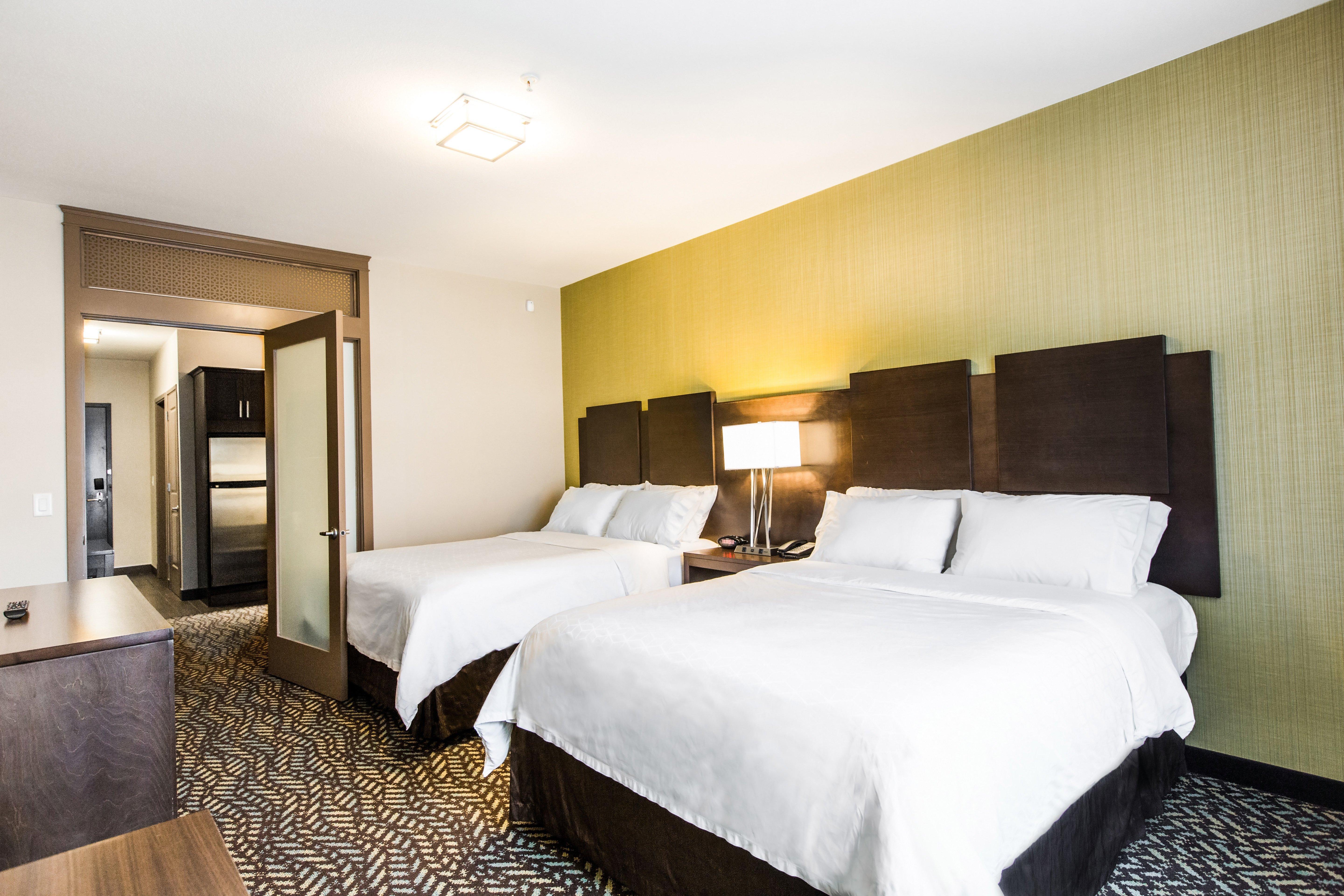 Holiday Inn Express & Suites Spruce Grove - Stony Plain By Ihg Exteriör bild