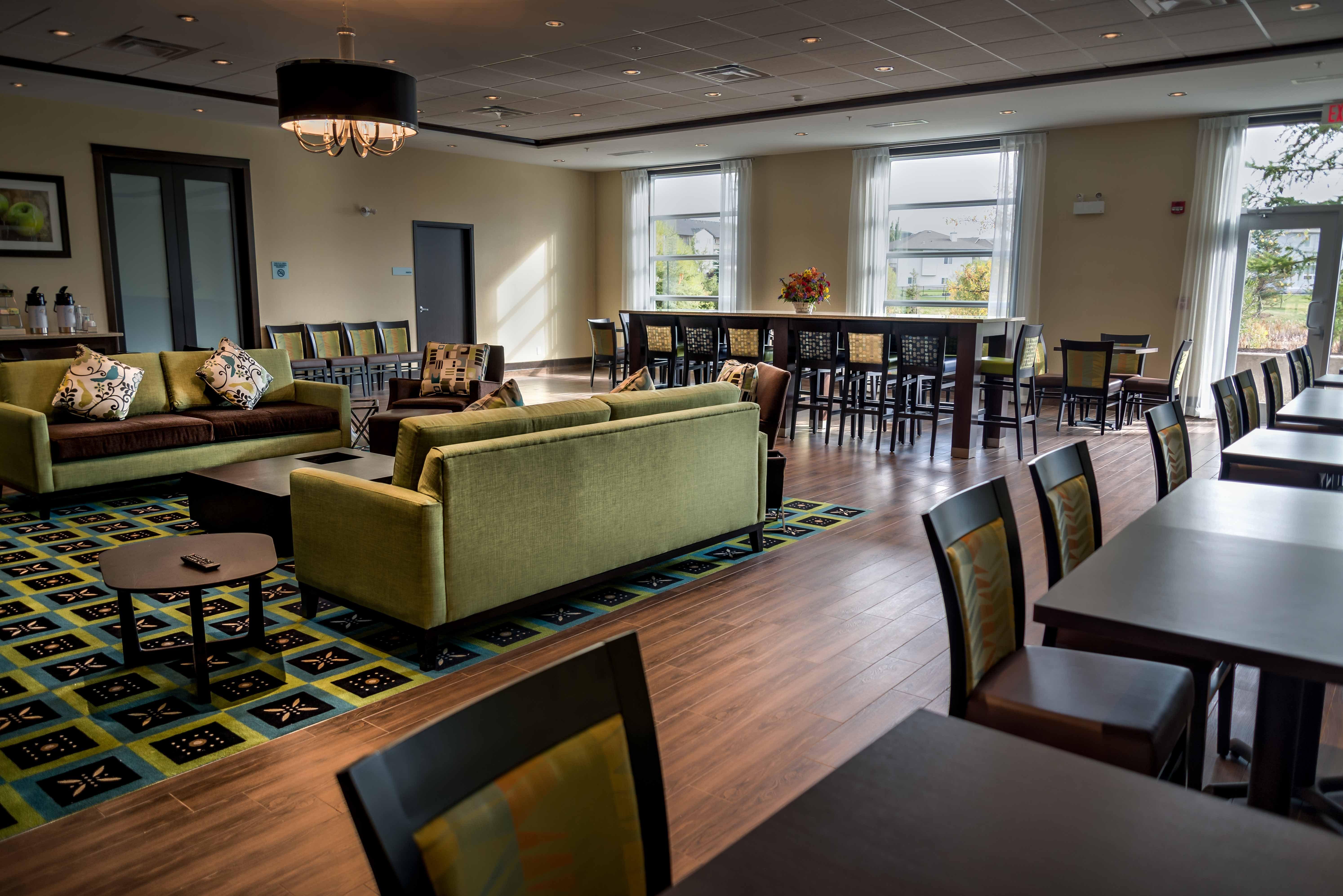 Holiday Inn Express & Suites Spruce Grove - Stony Plain By Ihg Exteriör bild